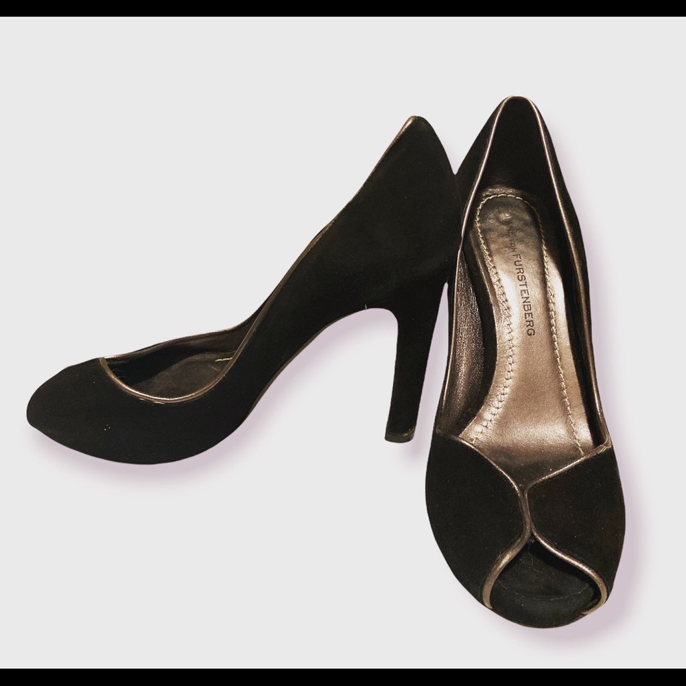 Authentic DVF Velvet Black Peep-toe Pumps